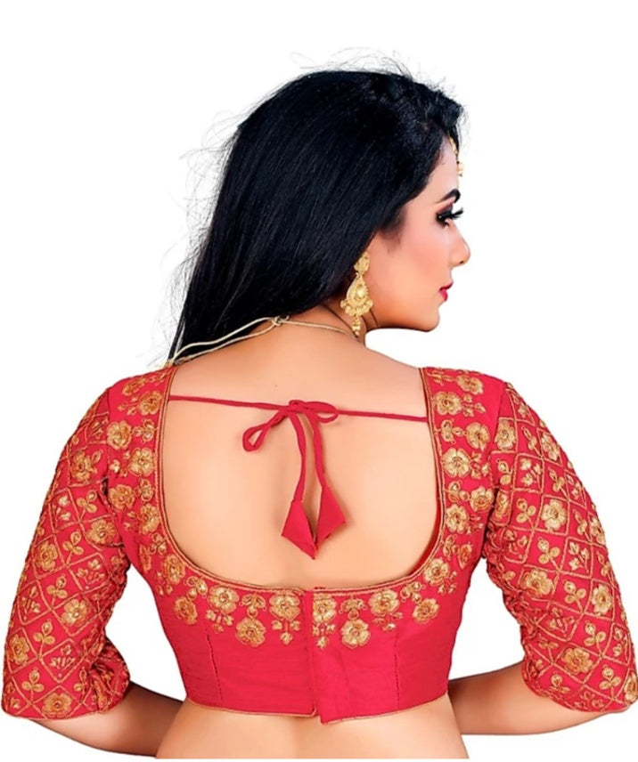 BLOUSE HAS THREAD CODING AND SEQUANCE WORK - Dharti Bandhani
