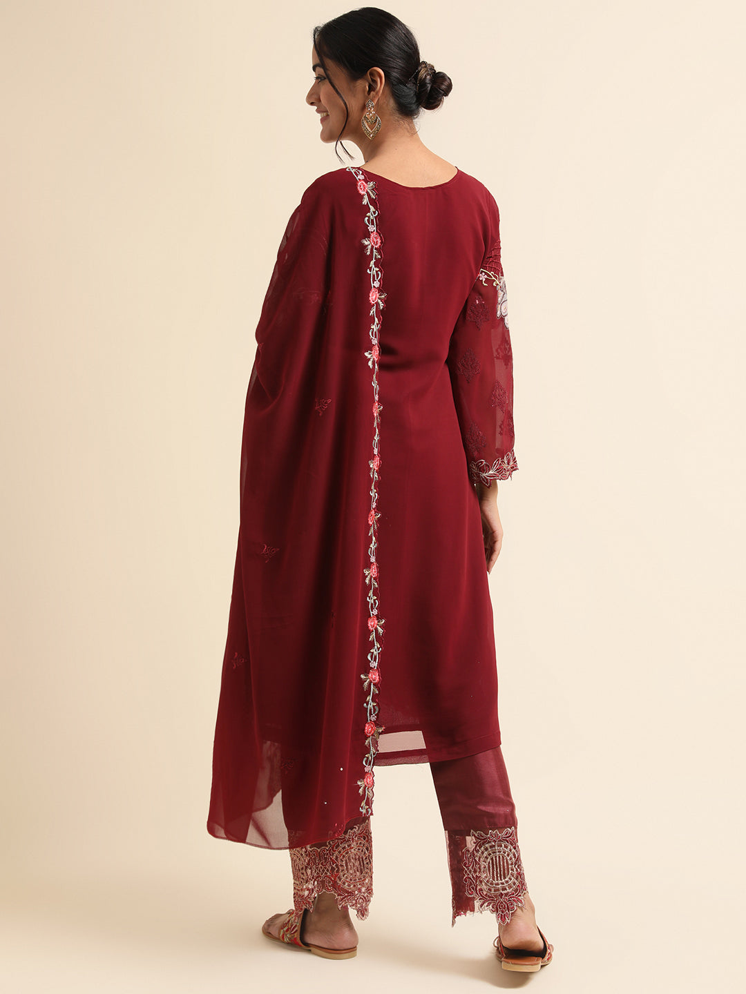 Discover Timeless Elegance with Maroon Pakistani Suit