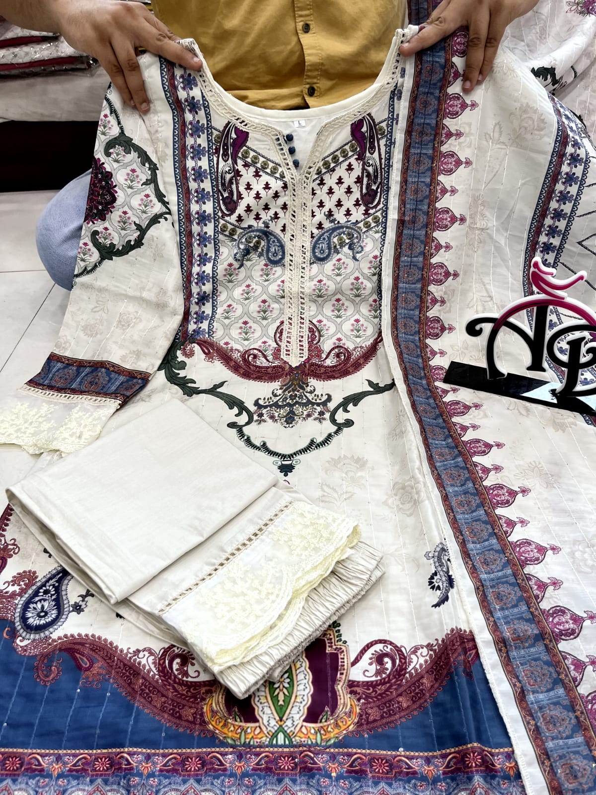 Ivory Digital Print Pakistani Suit