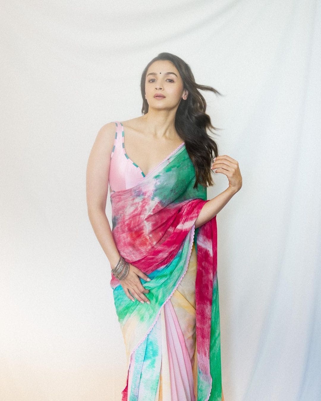 Chiffon sarees With Silk Border