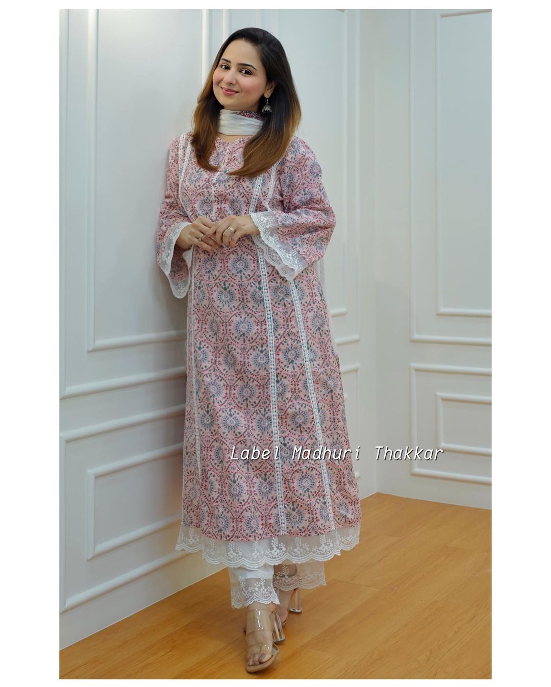 Ivory Digital Print Pakistani suit