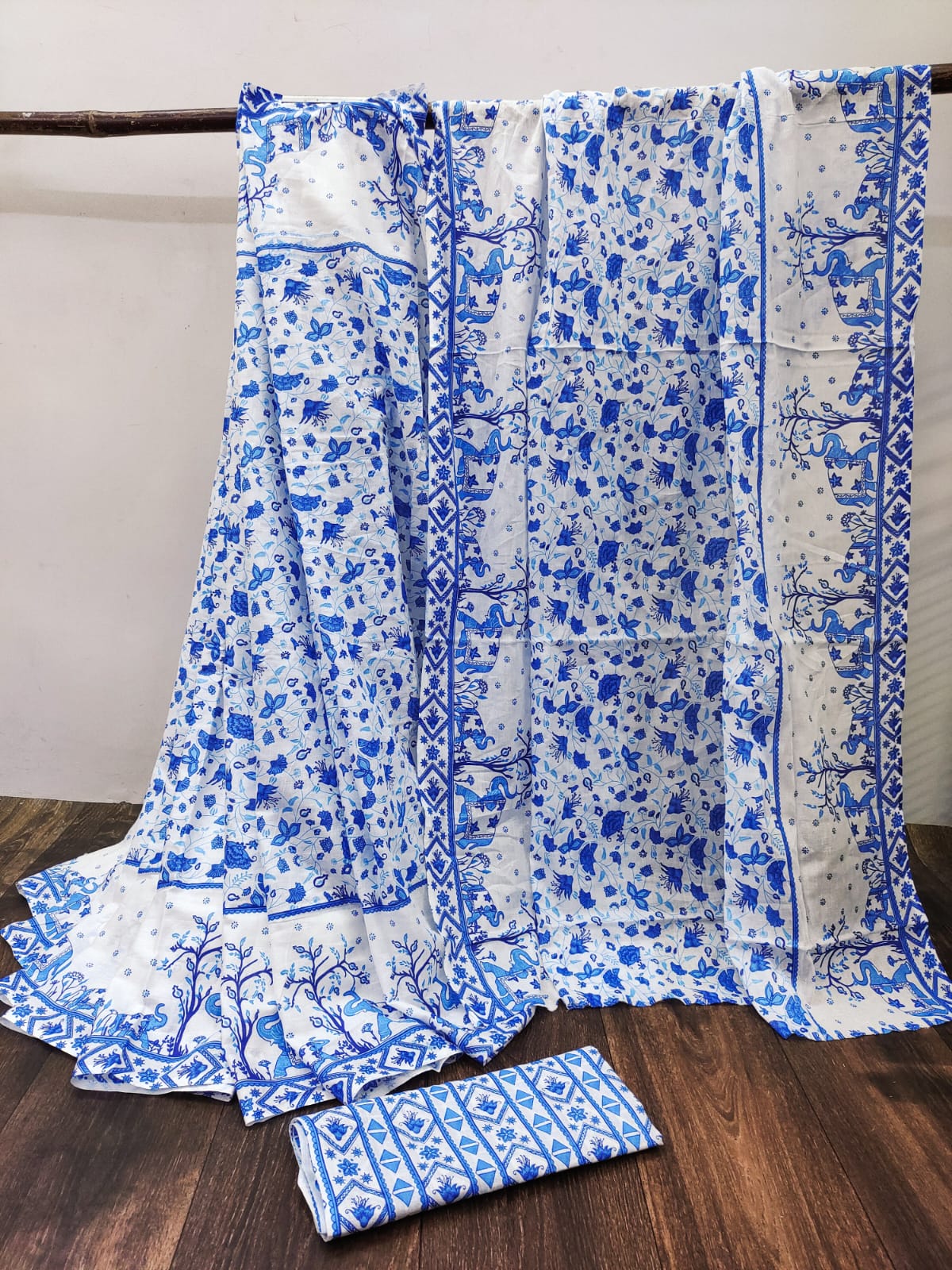 Digital Printed Pola Linen Cotton Silk saree