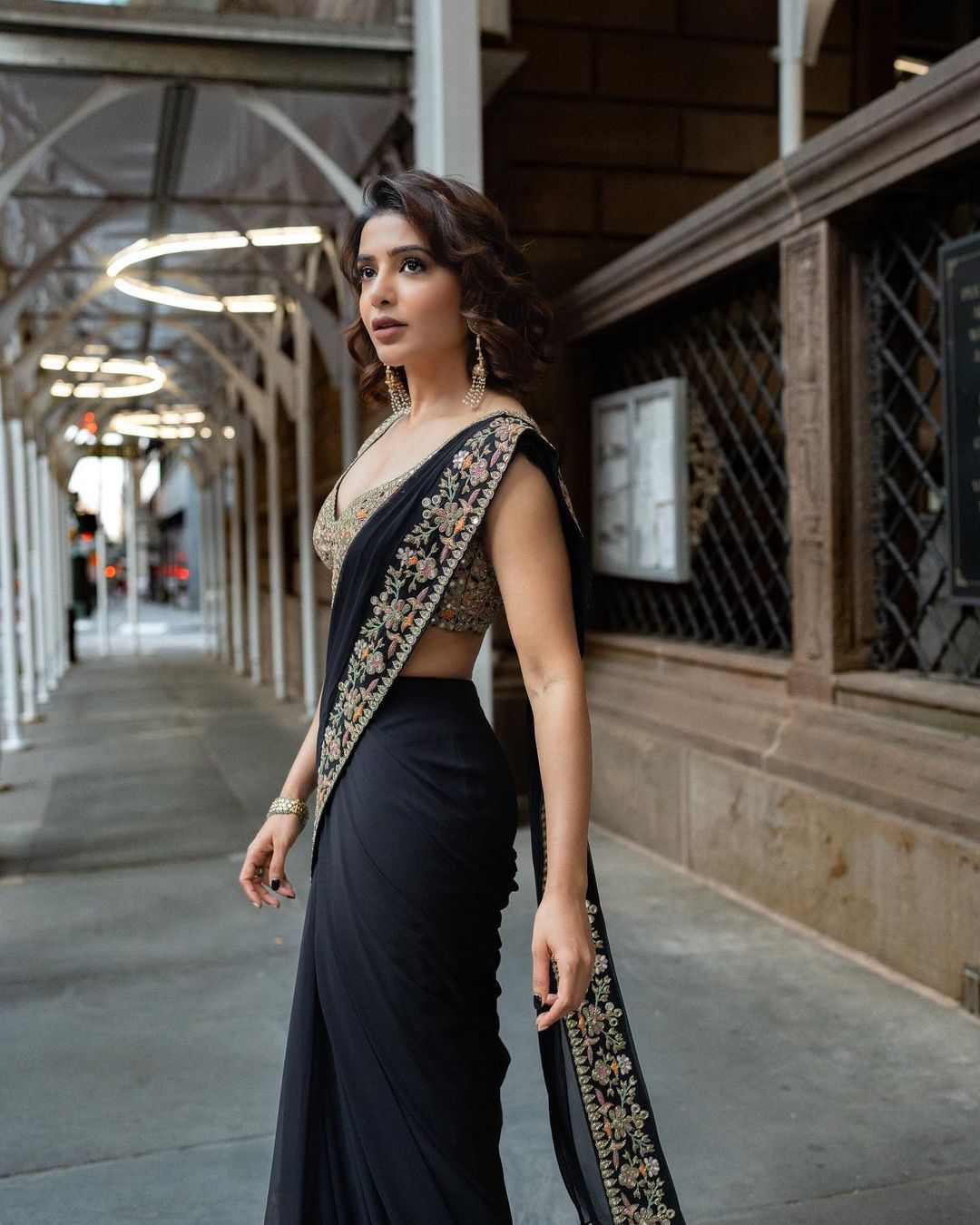 Black Color Mono Net Saree With Sequence Work and Blouse in USA, UK,  Malaysia, South Africa, Dubai, Singapore