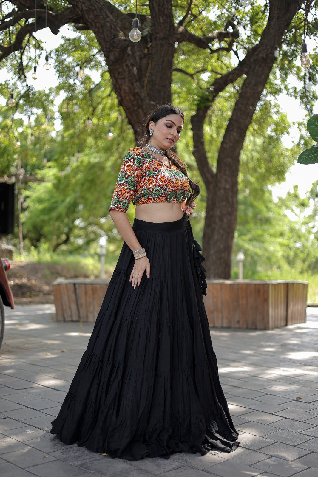 125N07 fashionable cordset og lehenga crop top - Reewaz International |  Wholesaler & Exporter of indian ethnic wear catalogs.