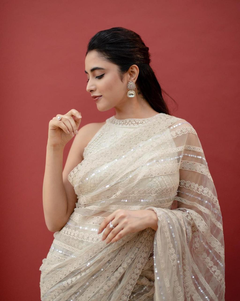 Buy White Crystal Work Net Saree With Blouse Online At Zeel Clothing