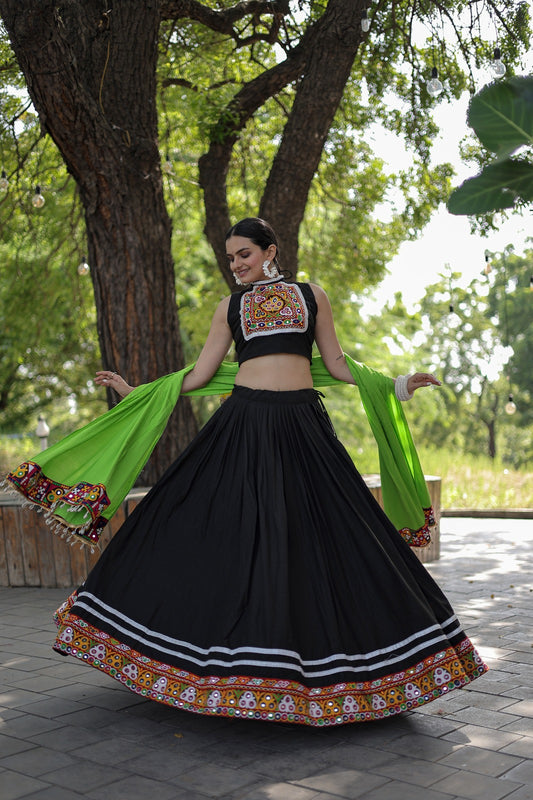 Indian Traditional Skirt-Navratri Special Ghagra-Ras Garba Costume-Boho Gypsy Skirt-Vintage Plain Cotton Skirt-Women's Fashion Wear-Gift