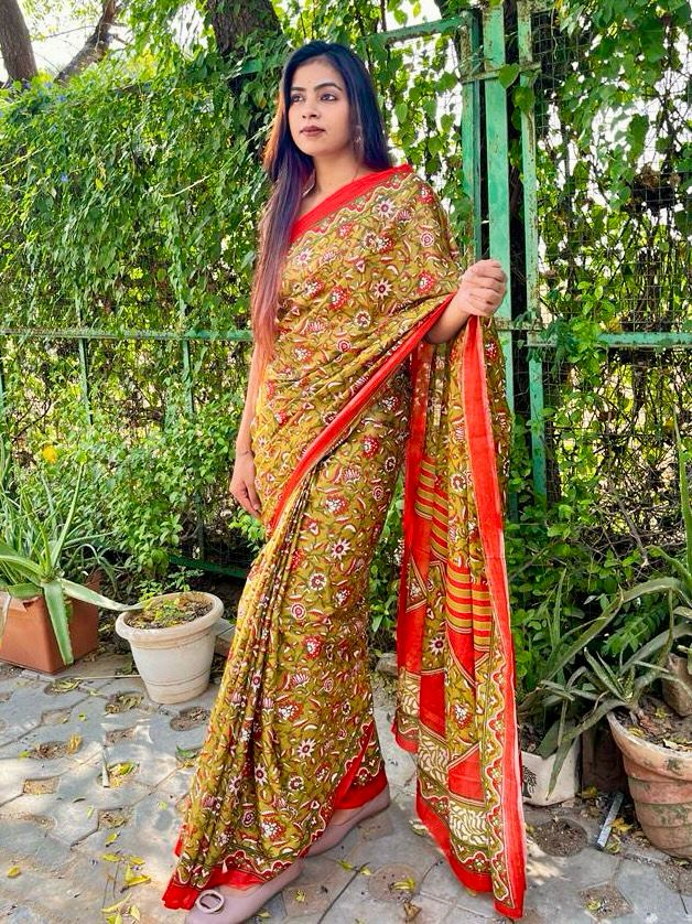 Patola-paithni Print with Foil Work Saree With Blouse Piece