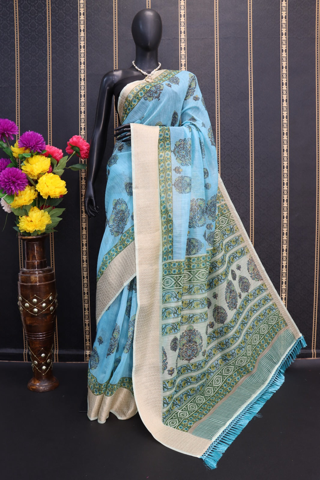 Cotton Digital Printed Zari Patta Work Saree