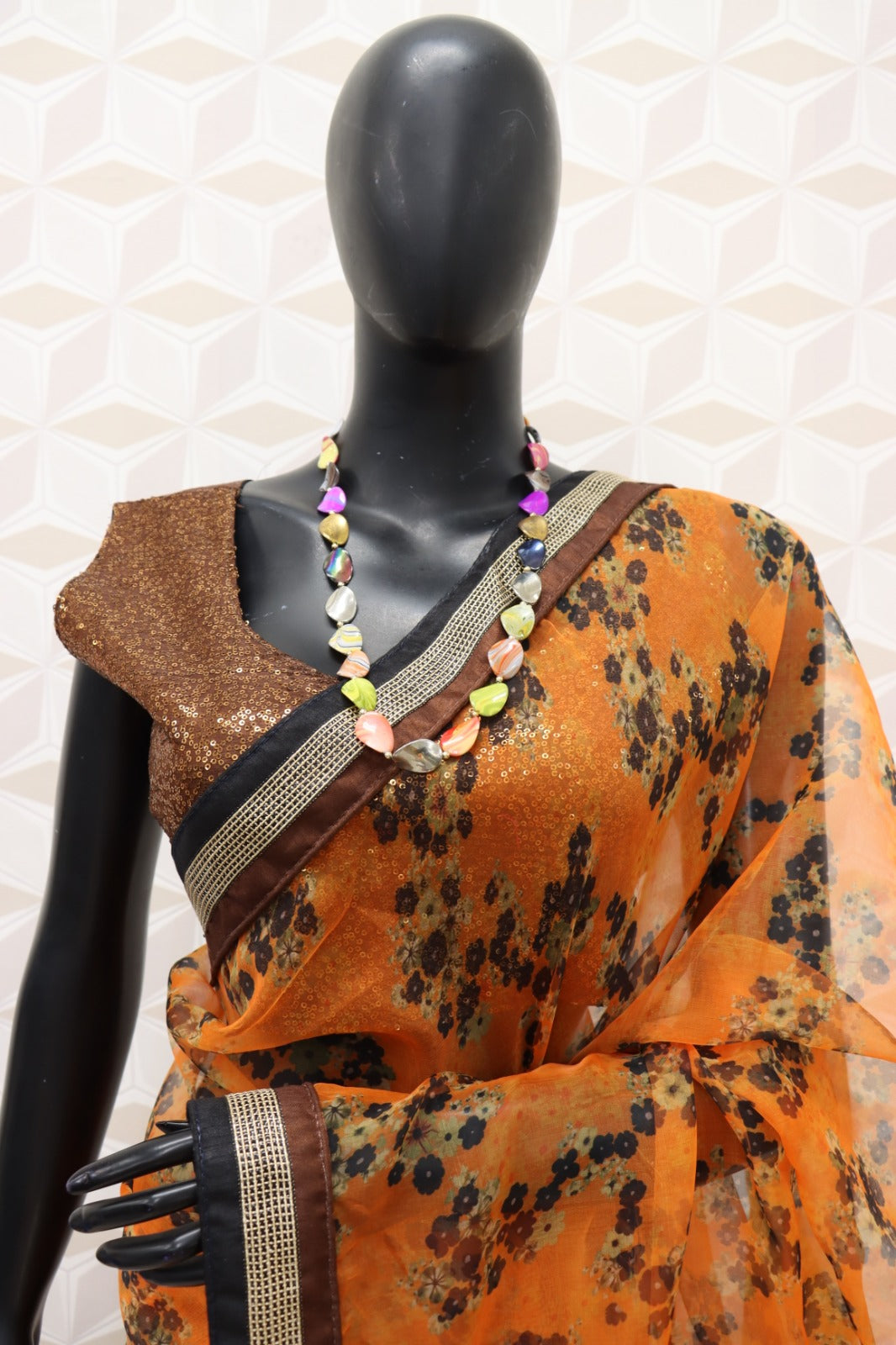 Alia Bhatt looks spectacular in a floral saree