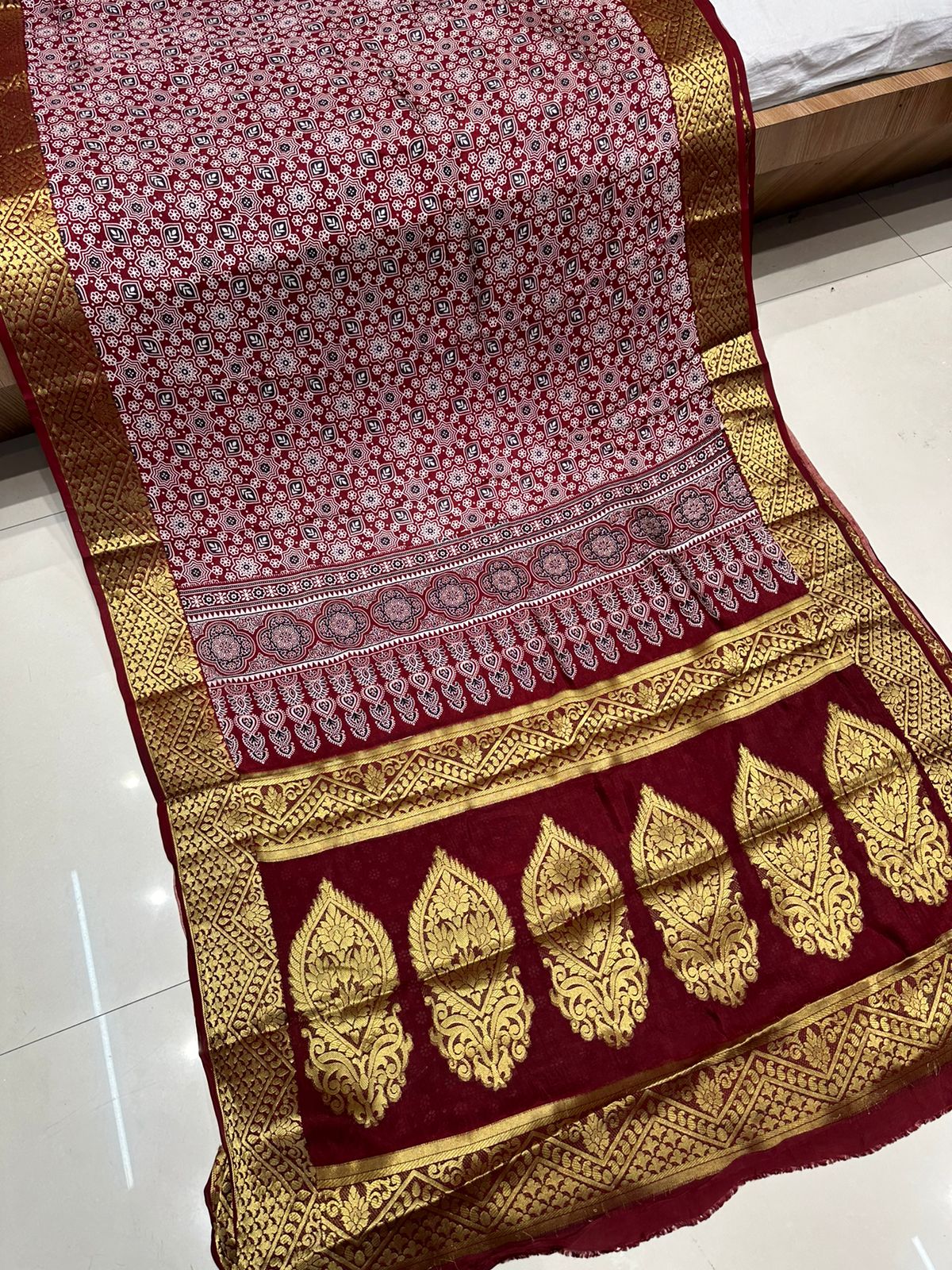 Unveiling Opulence: Premium Art Silk Saree