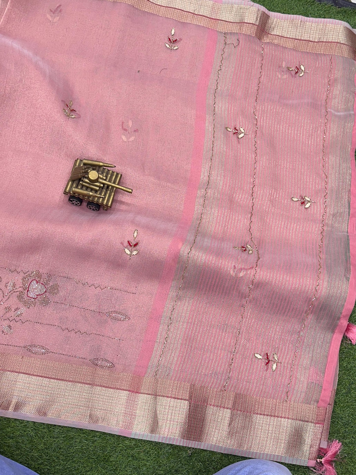 Luxurious Elegance in Every Thread: Pure Organza Saree