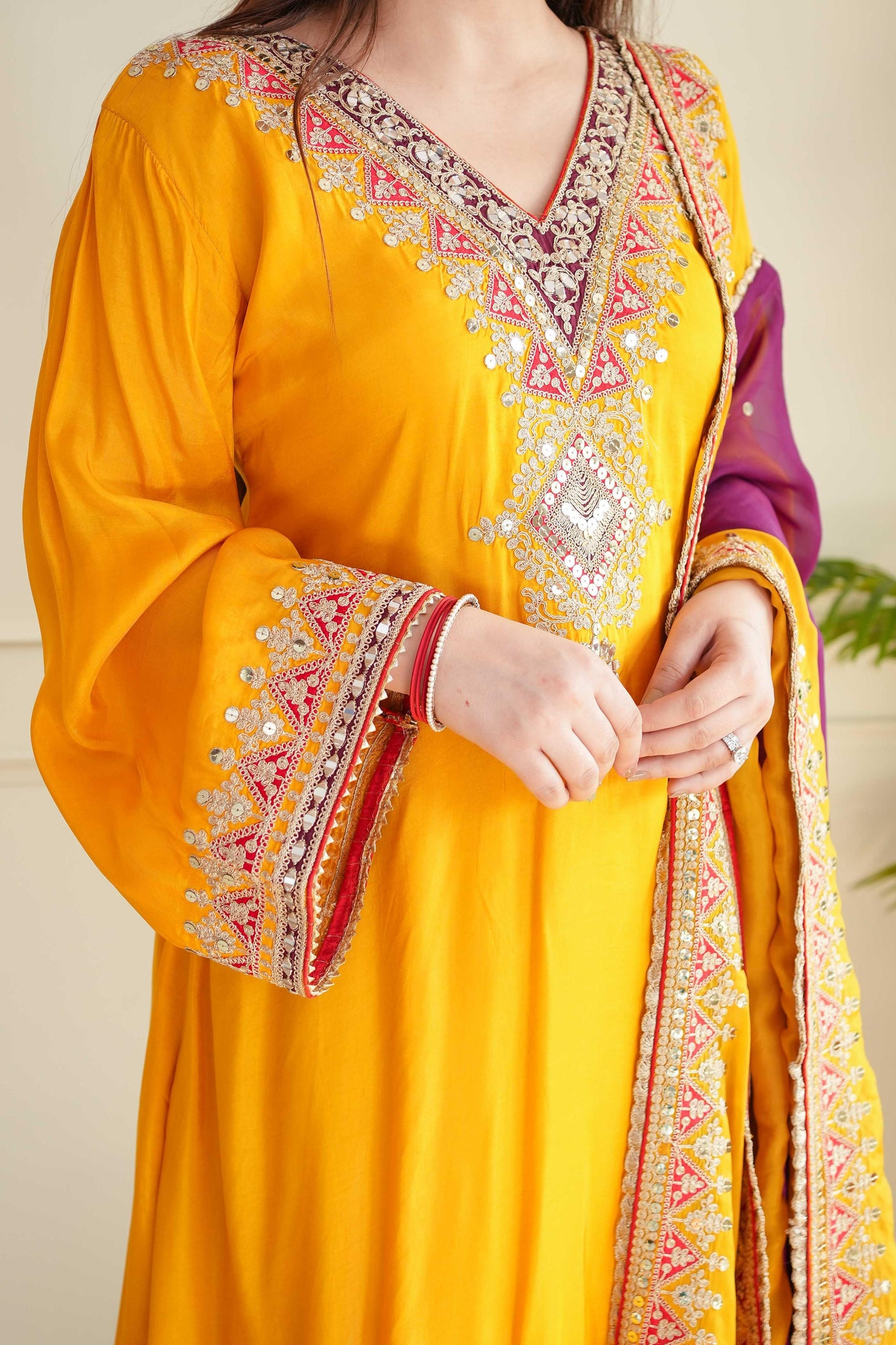 Glamorous Tafeta Silk Suit Set: Embrace Elegance and Style