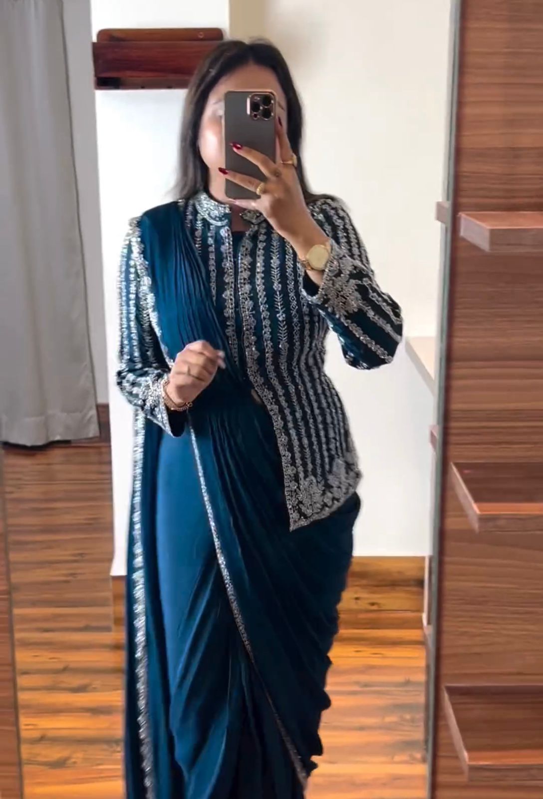 Step-by-Step Guide: Draping a Jacket-Style Saree for a Wedding