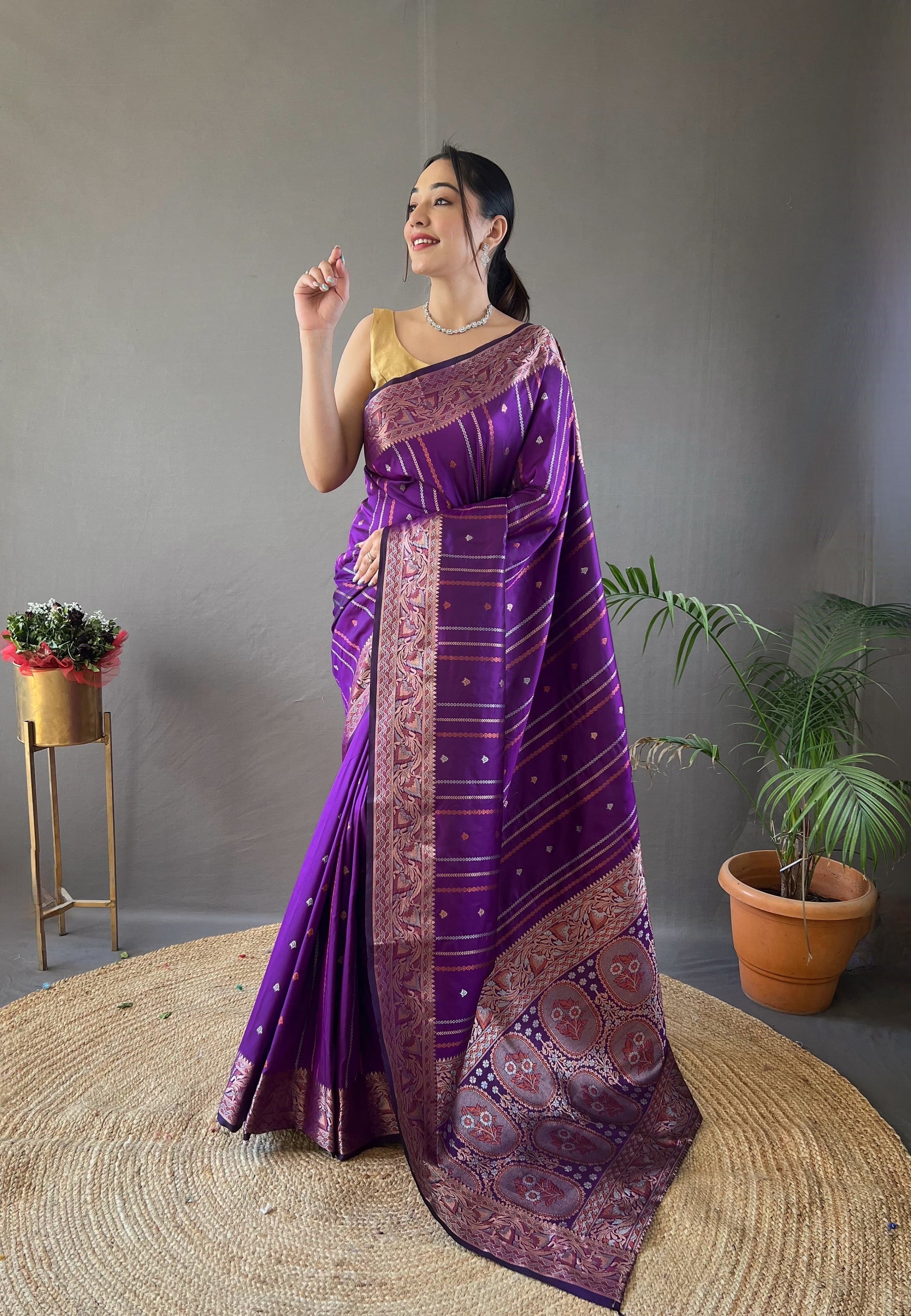 Elegant Silk Saree with Simple Aari Work Blouse Designs Free Shipping