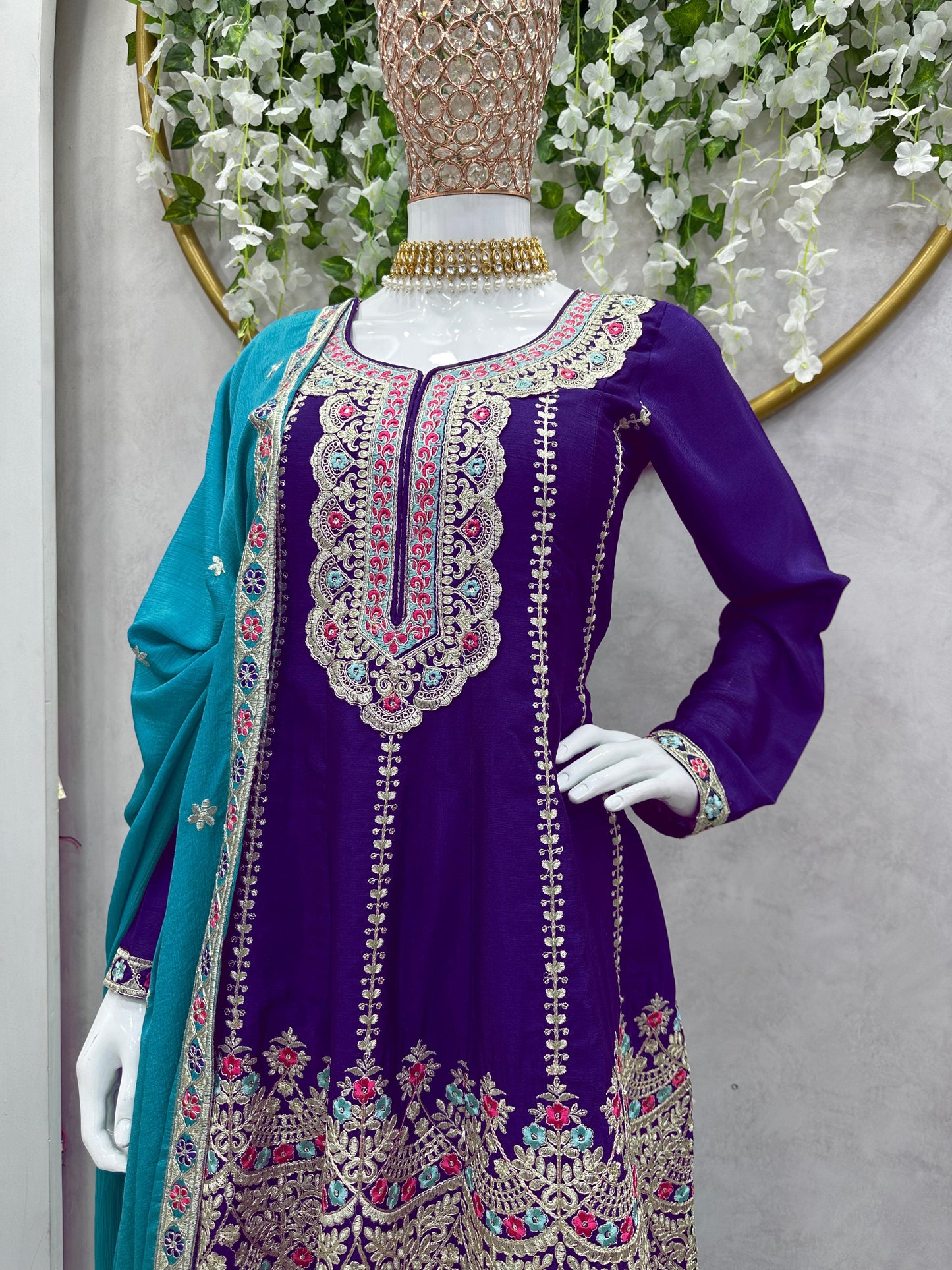 Elegance Redefined: Luxurious Pakistani Designer Suit