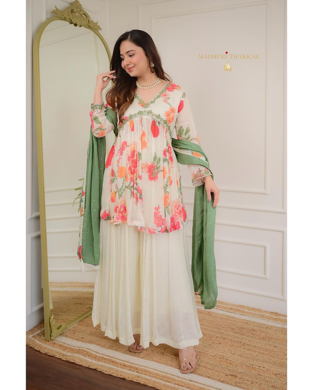 Elegant Chiffon Suit Set