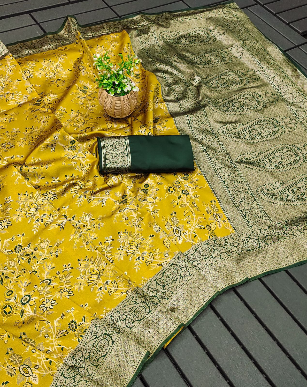 Soft Lichi Silk Saree | Jacquard Work