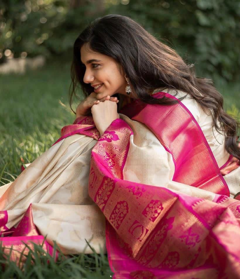 Jasmin White and Pink Zari Woven Silk Saree With Pink Blouse