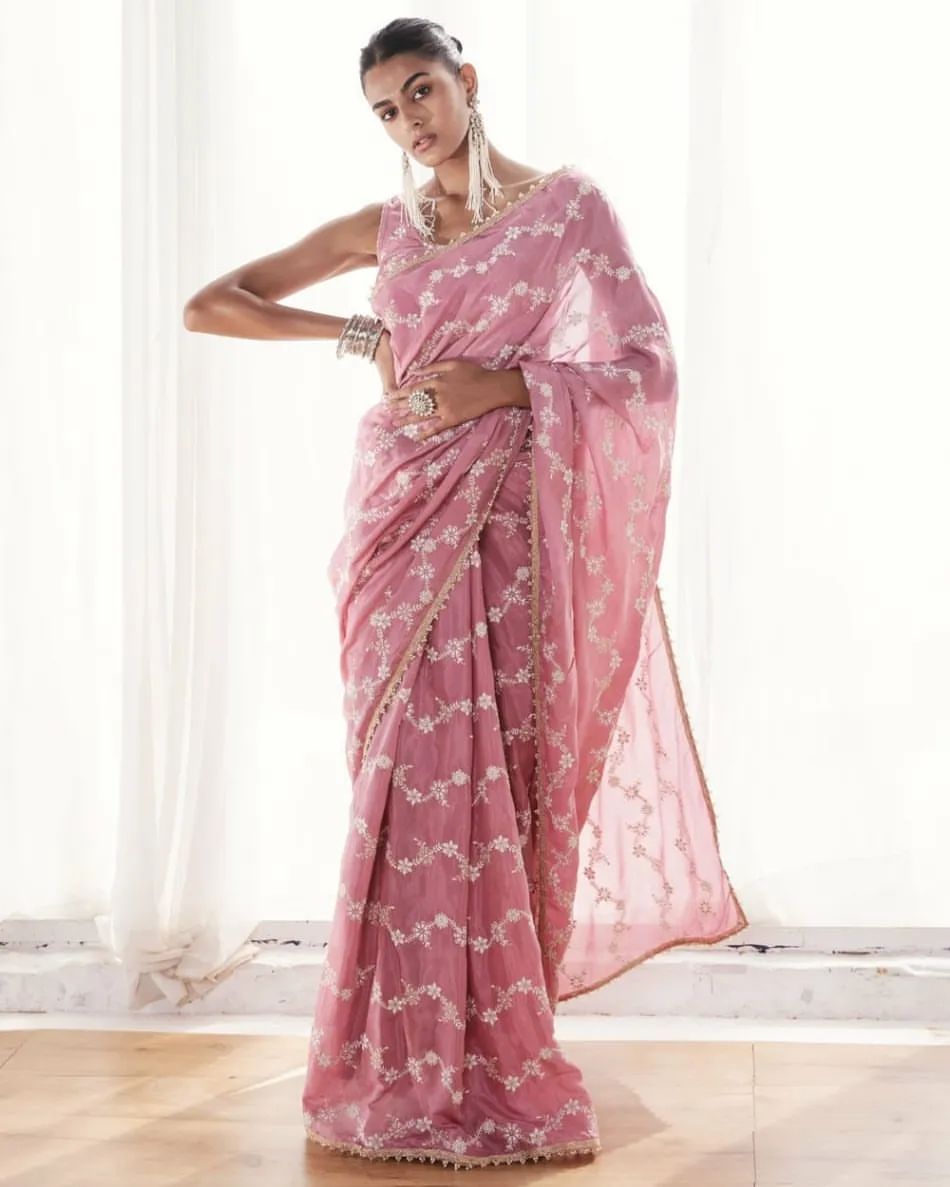 Designer Trending Embroidery Saree