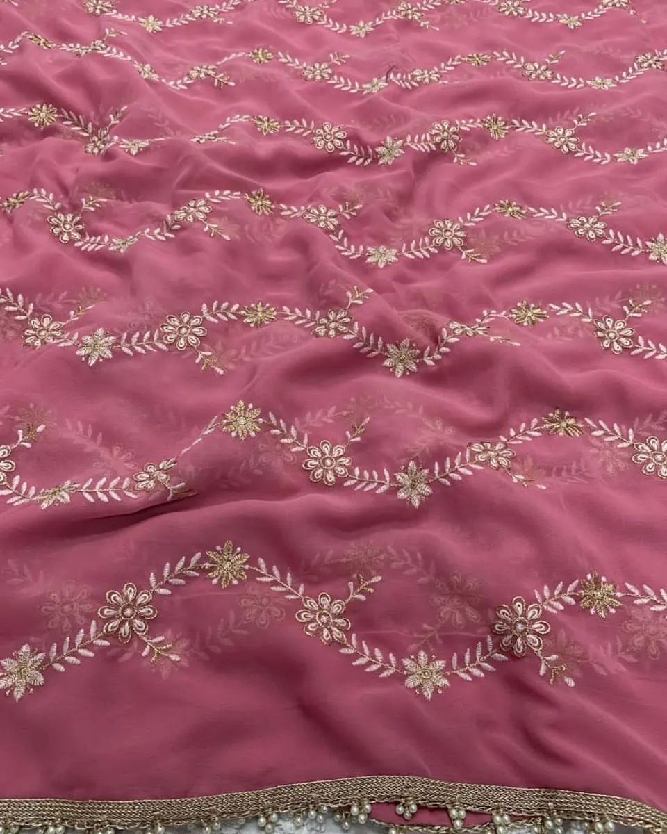 Designer Trending Embroidery Saree