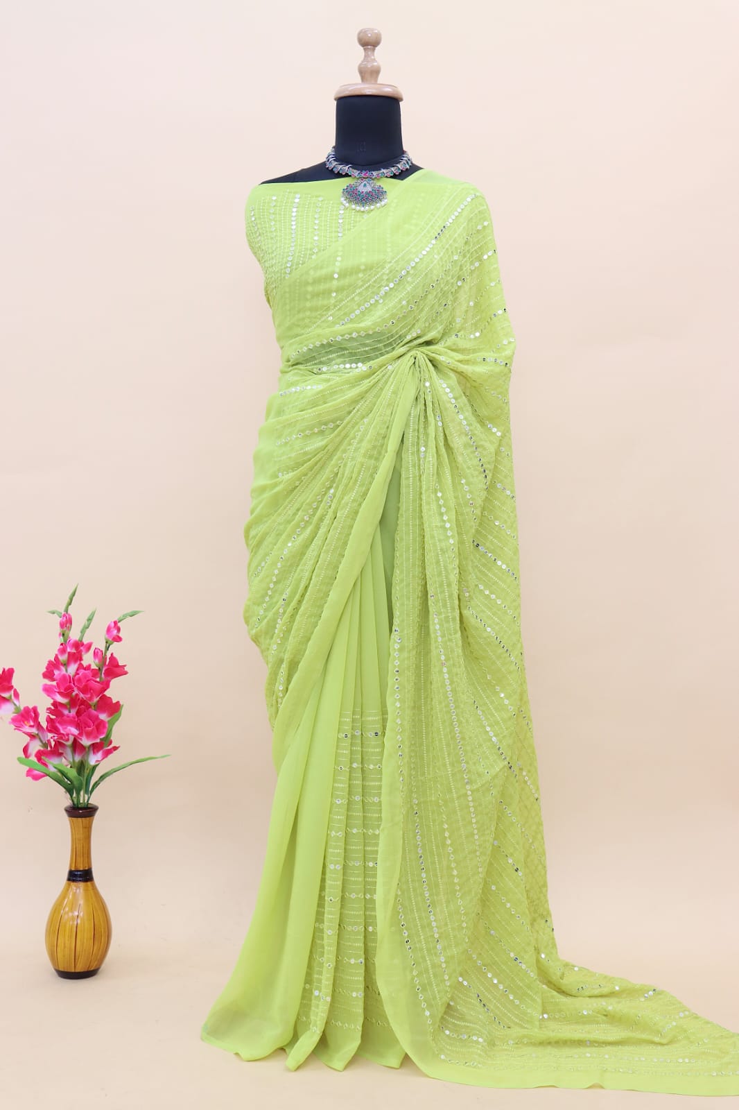 Designer Trending Embroidery Saree