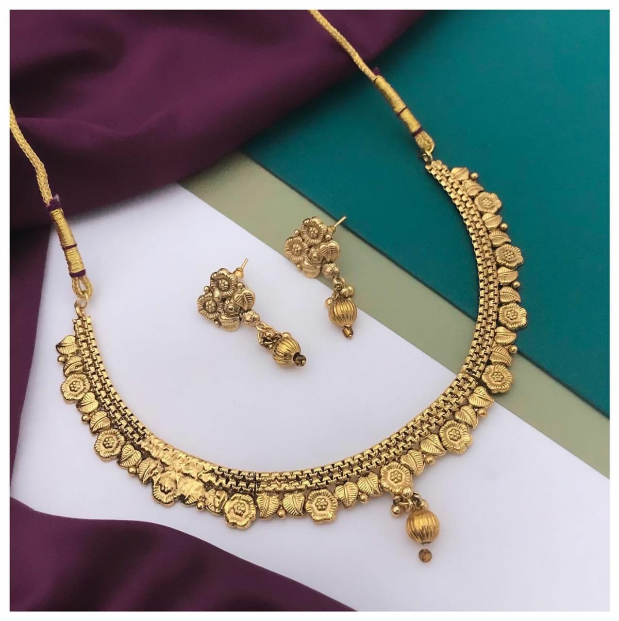 Plated South Indian Traditional Trendy Stylish Fashion Necklace for Women