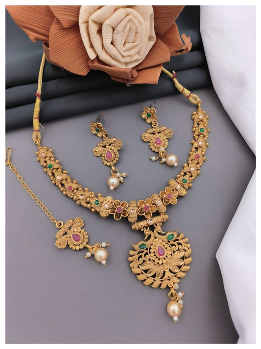 Design Alloy Elegant Gold plated Wedding Jewelry Necklace Set for Women and Girls(W-25)