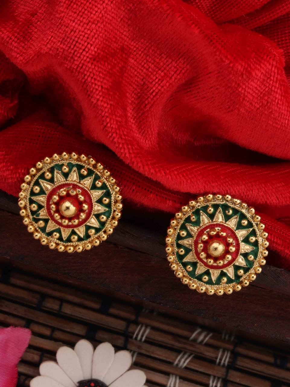 Latest Gold  Earrings For Women & Girls