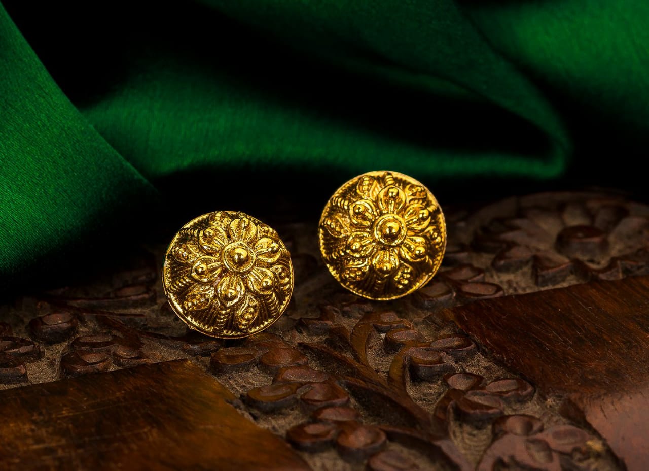 Latest Fashion Golden Earrings Tops for Women and Girls