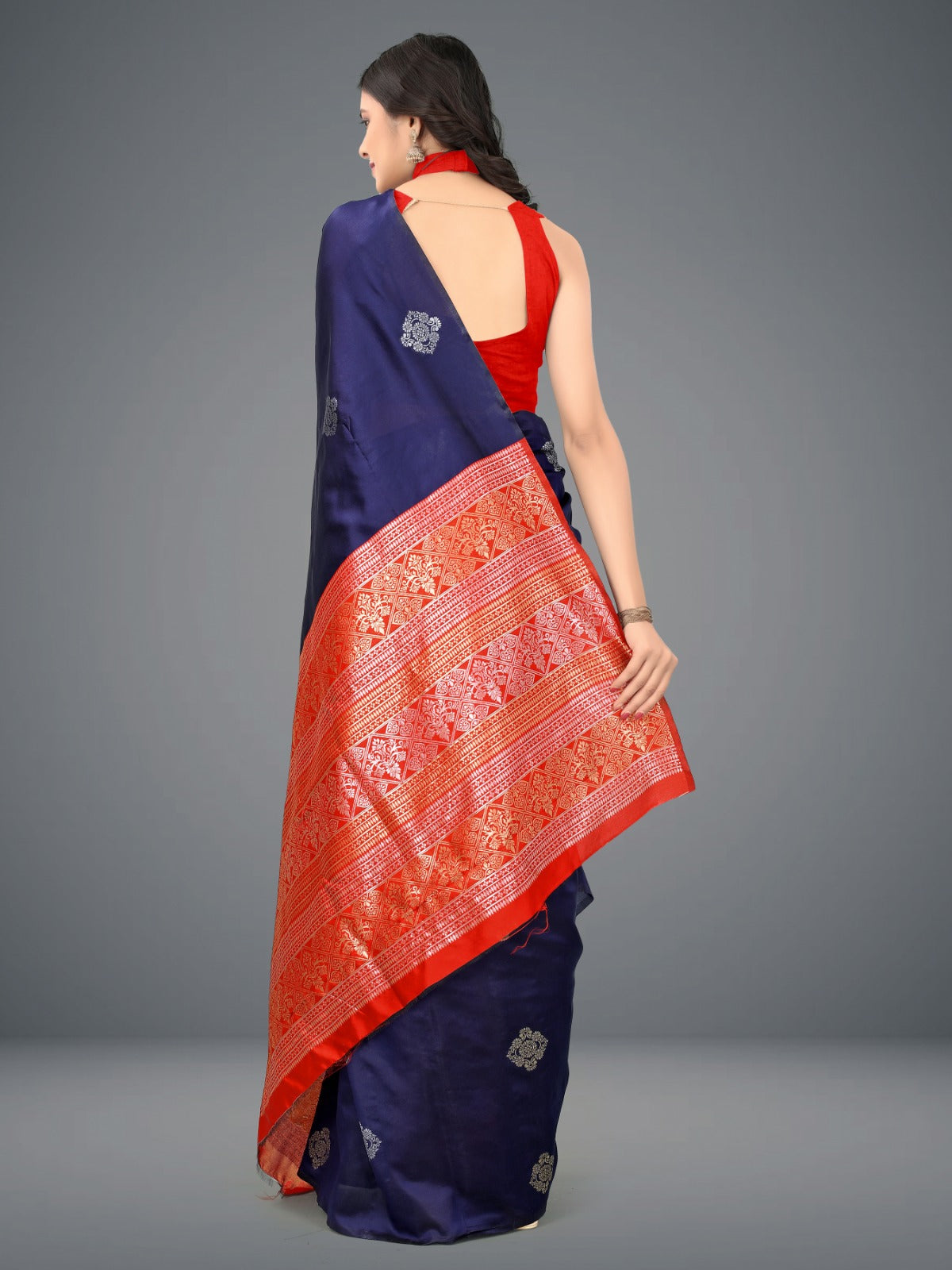 Jacquard Soft Lichi Silk Saree