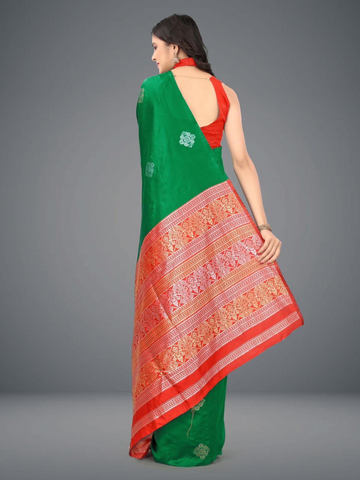 Jacquard Soft Lichi Silk Saree