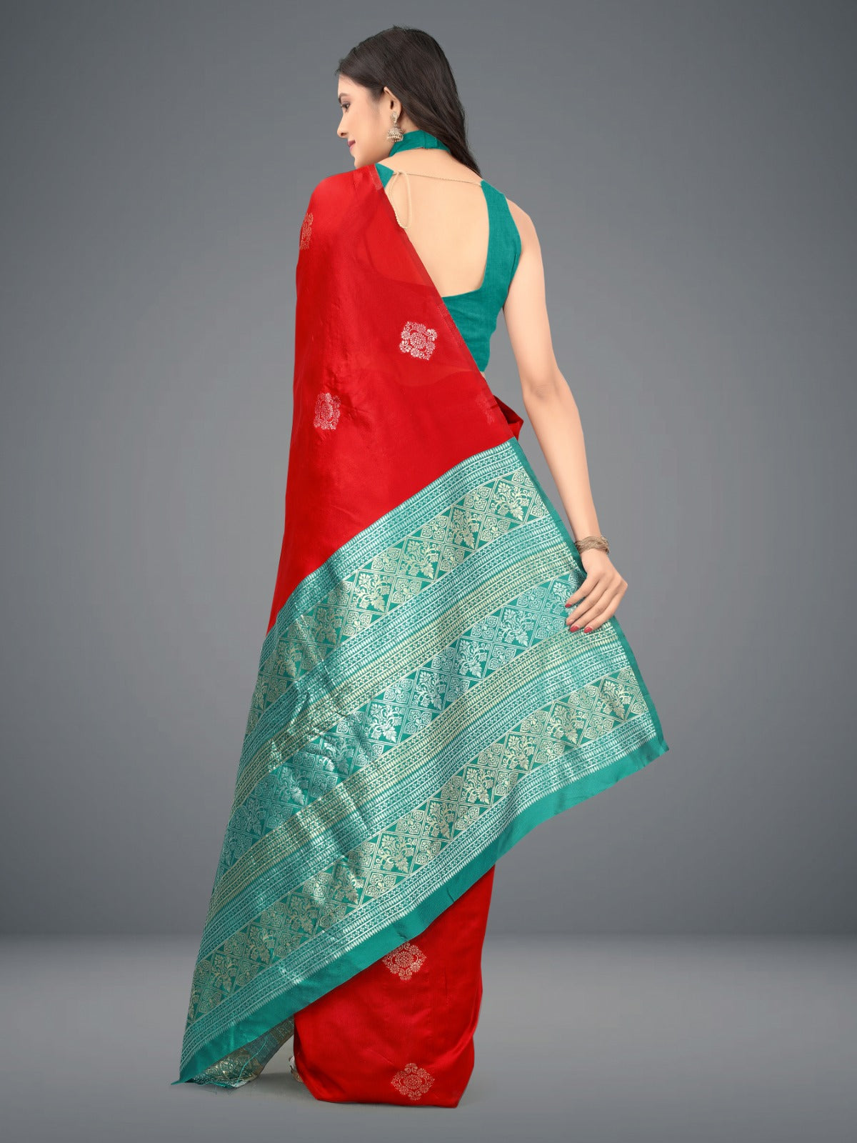 Jacquard Soft Lichi Silk Saree