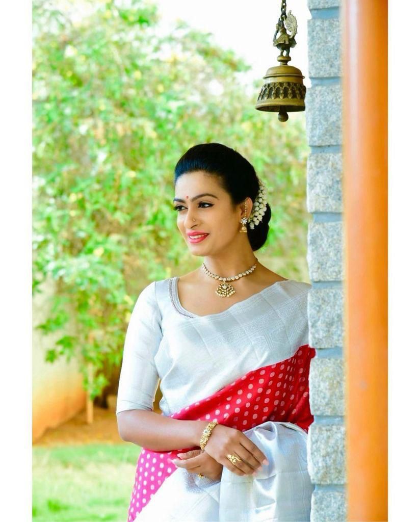 50+ Pretty Kerala Saree Blouse Designs • Keep Me Stylish
